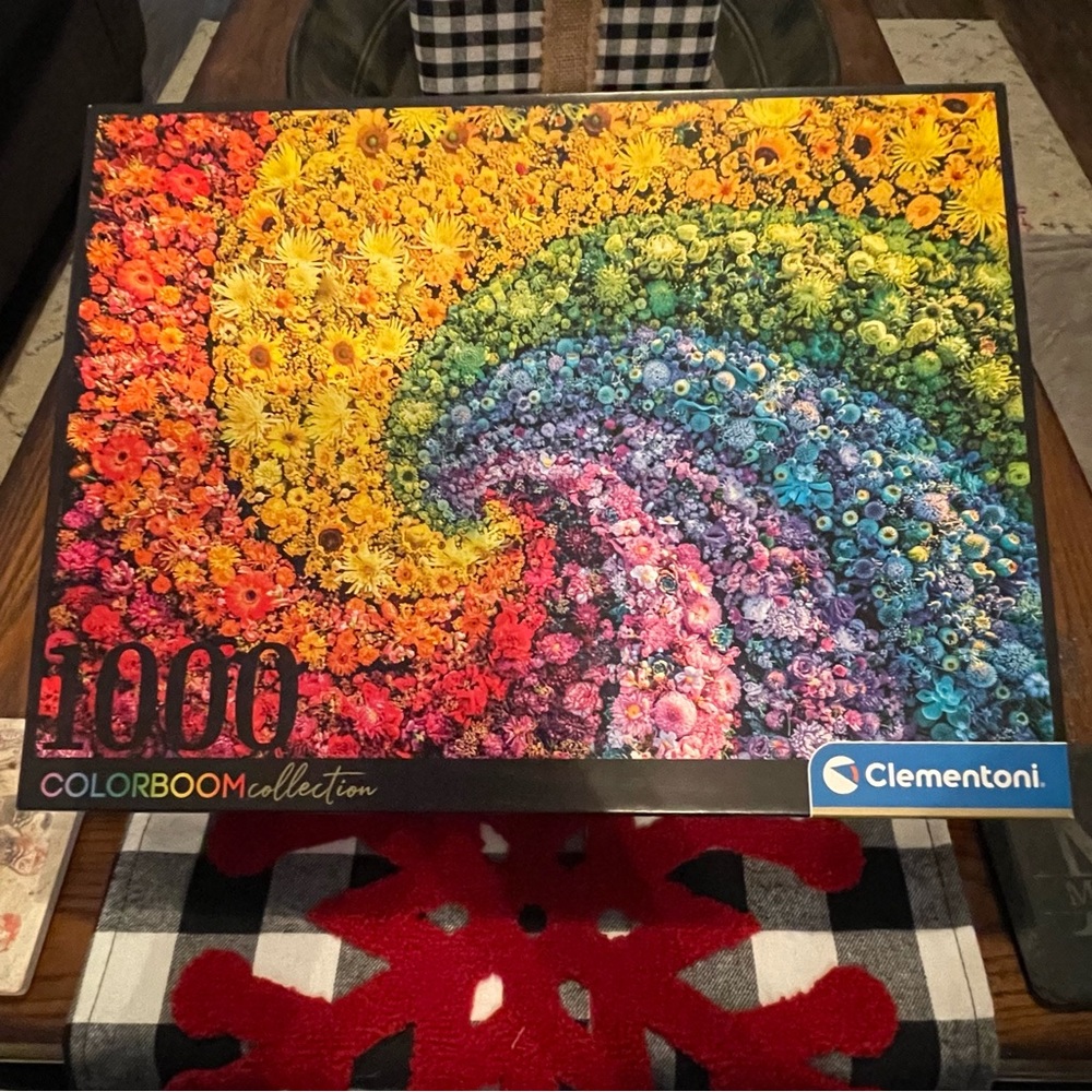 Colorboom Puzzle - Picture 1 of 3